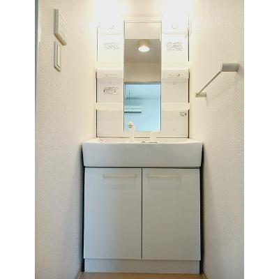 エクセラン 201【管理NO：1-017555201-02010】 ★家具家電は申し込み後に搬入します 2026年07月下旬入居可能の物件画像