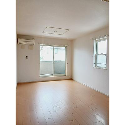シエル　ブル 201【管理NO：1-017384801-02010】 ★家具家電は申し込み後に搬入しますの物件画像