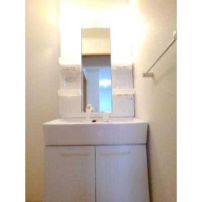 プレミアムＡ 101【管理NO：1-015231201-01010】 ★家具家電は申し込み後に搬入します 2026年07月下旬入居可能の物件画像