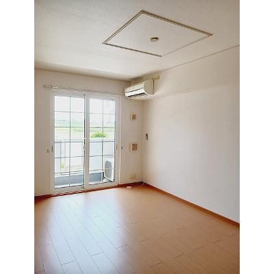 ギラソールＡ 103【管理NO：1-014567801-01030】 ★家具家電は申し込み後に搬入しますの物件画像