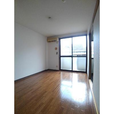 Ｐｏｎｔ　Ｆｌｅｕｒ 102【管理NO：1-007895201-01020】 ★家具家電は申し込み後に搬入しますの物件画像