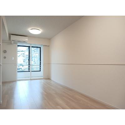 グリーン　プロムナード 102【管理NO：1-028430401-01020】 ★家具家電は申し込み後に搬入しますの物件画像