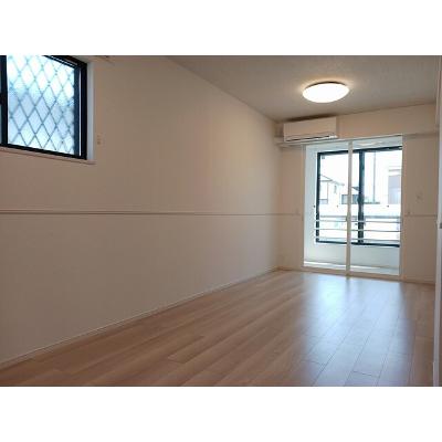 さくら 103【管理NO：1-028423801-01030】 ★家具家電は申し込み後に搬入します★の物件画像