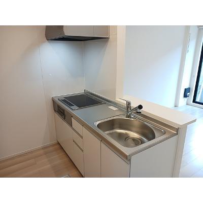 セナ 102【管理NO：1-028337901-01020】 ★家具家電は申し込み後に搬入します★の物件画像