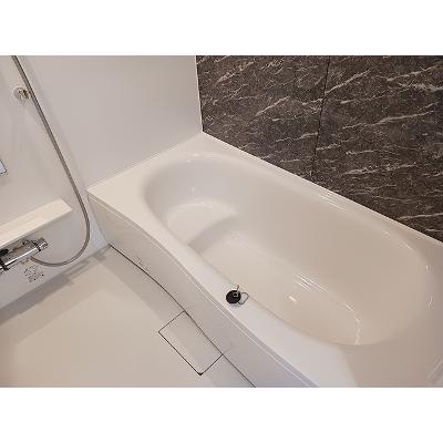 セナ 102【管理NO：1-028337901-01020】 ★家具家電は申し込み後に搬入します★の物件画像