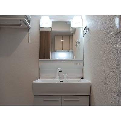 スプレンドーレ 201【管理NO：1-028285201-02010】 ★家具家電は申し込み後に搬入しますの物件画像