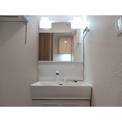 スプレンドーレ 102【管理NO：1-028285201-01020】 ★家具家電は申し込み後に搬入しますの物件画像