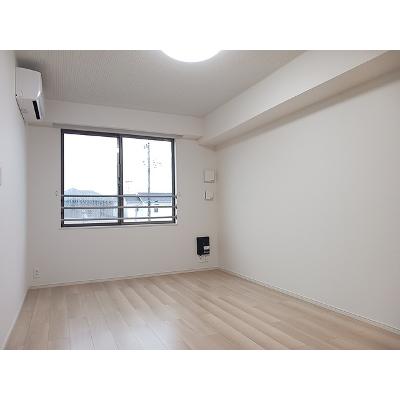 ネオ・ルピア 203【管理NO：1-028122201-02030】 ★家具家電は申し込み後に搬入します★の物件画像