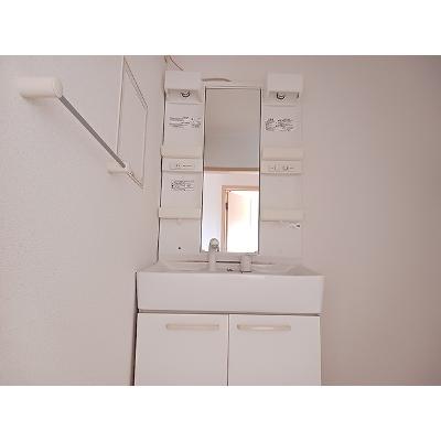 コモド・カーサ 204【管理NO：1-015495801-02040】 ★家具家電は申し込み後に搬入しますの物件画像