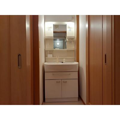 サニー・パークサイド 101【管理NO：1-013377401-01010】 ★家具家電は申し込み後に搬入します 2026年07月下旬入居可能の物件画像