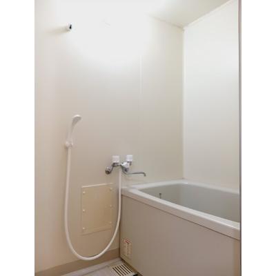 サンロイヤルマンション 205【管理NO：1-004023401-02050】 ★家具家電は申し込み後に搬入しますの物件画像