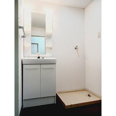 サンロイヤルマンション 205【管理NO：1-004023401-02050】 ★家具家電は申し込み後に搬入しますの物件画像