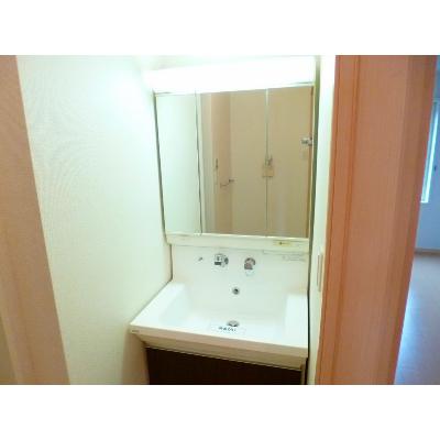 ルックス・ベリターティス 101【管理NO：1-016688801-01010】 ★家具家電は申し込み後に搬入します 2026年07月下旬入居可能の物件画像
