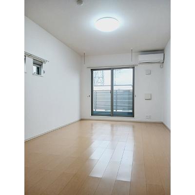 ラフィーネ 301【管理NO：1-019747401-03010】 ★家具家電は申し込み後に搬入しますの物件画像