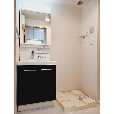 ラフィーネ 301【管理NO：1-019747401-03010】 ★家具家電は申し込み後に搬入しますの物件画像