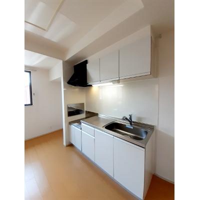 フローリッシュ 201【管理NO：1-018079201-02010】 ★家具家電は申し込み後に搬入します 2026年08月上旬入居可能の物件画像