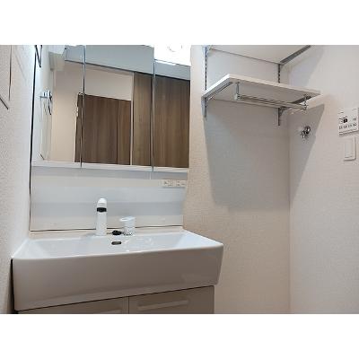 ヒカルサさいたま宮原 302【管理NO：1-028587501-03020】 ★家具家電は申し込み後に搬入します★の物件画像