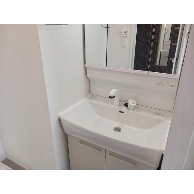 ヒカルサ西大宮 304【管理NO：1-028563601-03040】 ★家具家電は申し込み後に搬入しますの物件画像
