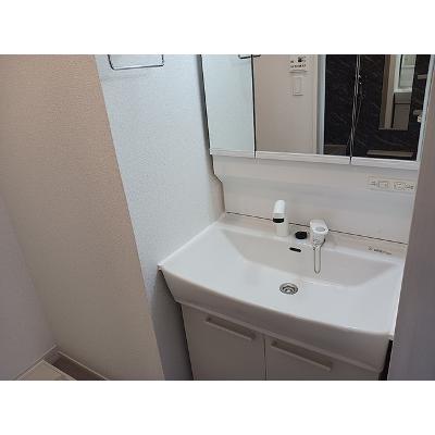 ヒカルサ西大宮 303【管理NO：1-028563601-03030】 ★家具家電は申し込み後に搬入します 2026年07月下旬入居可能の物件画像