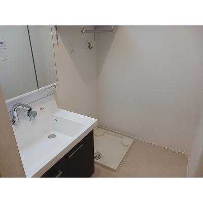 カーサ　ビアンカ　デュエ 302【管理NO：1-028548201-03020】 ★家具家電は申し込み後に搬入します★の物件画像