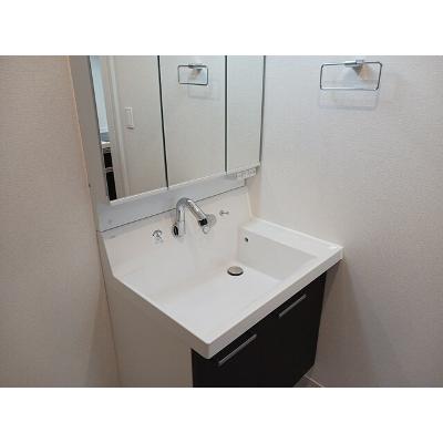 ル・ボワ 303【管理NO：1-028228101-03030】 ★家具家電は申し込み後に搬入します★の物件画像