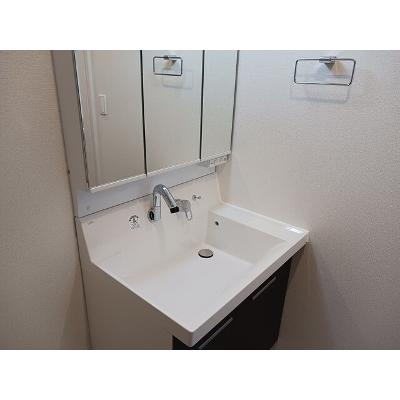 ル・ボワ 203【管理NO：1-028228101-02030】 ★家具家電は申し込み後に搬入しますの物件画像