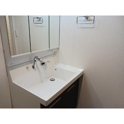 ル・ボワ 201【管理NO：1-028228101-02010】 ★家具家電は申し込み後に搬入しますの物件画像