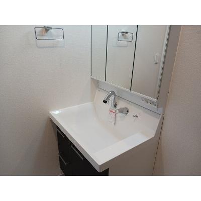 ル・ボワ 104【管理NO：1-028228101-01040】 ★家具家電は申し込み後に搬入しますの物件画像