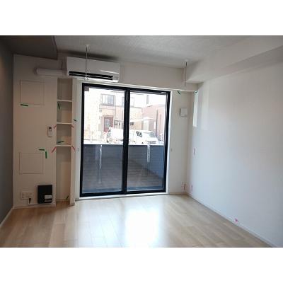 ル・ボワ 101【管理NO：1-028228101-01010】 ★家具家電は申し込み後に搬入します★の物件画像