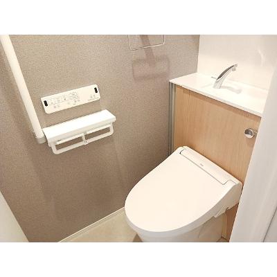 エリオス 101【管理NO：1-028224801-01010】 ★家具家電は申し込み後に搬入します★の物件画像