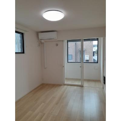 チェリーブロッサム 101【管理NO：1-026129501-01010】 ★家具家電は申し込み後に搬入しますの物件画像