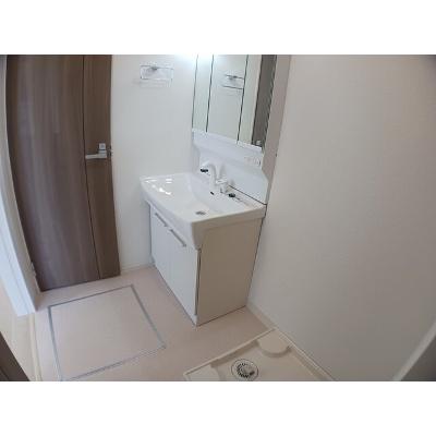 パインズ　グレイスⅢ 102【管理NO：1-027900601-01020】 ★家具家電は申し込み後に搬入します 2026年07月中旬入居可能の物件画像
