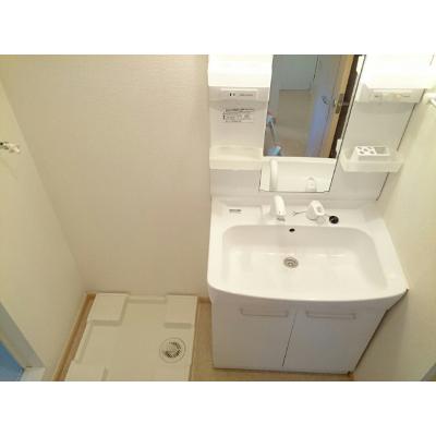 ドゥ・ヴェルデ 101【管理NO：1-016817301-01010】 ★家具家電は申し込み後に搬入しますの物件画像