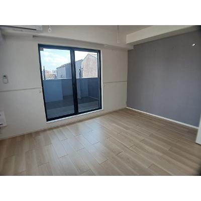 リッシュ 301【管理NO：1-028619001-03010】 ★家具家電は申し込み後に搬入します★の物件画像