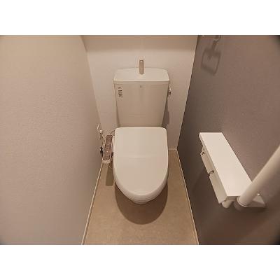 リッシュ 301【管理NO：1-028619001-03010】 ★家具家電は申し込み後に搬入します★の物件画像