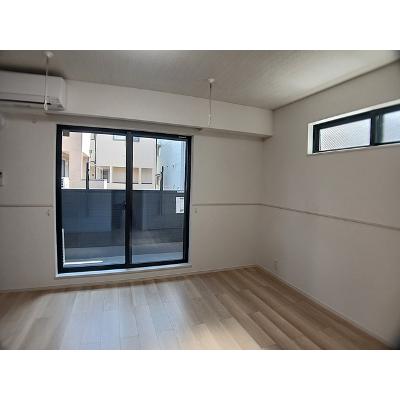 リッシュ 205【管理NO：1-028619001-02050】 ★家具家電は申し込み後に搬入します★の物件画像