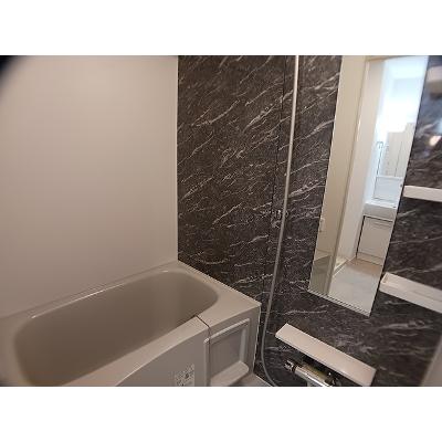 リッシュ 202【管理NO：1-028619001-02020】 ★家具家電は申し込み後に搬入します★の物件画像