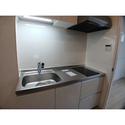 リッシュ 201【管理NO：1-028619001-02010】 ★家具家電は申し込み後に搬入します★の物件画像