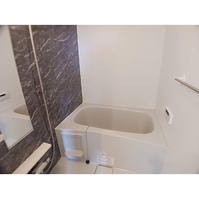 ヒカルサ川口芝西 302【管理NO：1-028499901-03020】 ★家具家電は申し込み後に搬入します★の物件画像