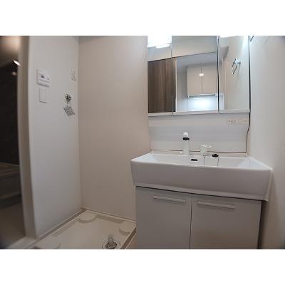 ヒカルサ川口芝西 203【管理NO：1-028499901-02030】 ★家具家電は申し込み後に搬入しますの物件画像