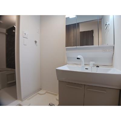 ヒカルサ東川口 301【管理NO：1-028349401-03010】 ★家具家電は申し込み後に搬入します 2026年08月下旬入居可能の物件画像