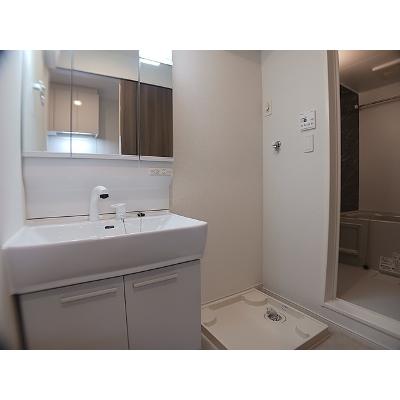 ヒカルサ東川口 106【管理NO：1-028349401-01060】 ★家具家電は申し込み後に搬入します 2026年08月下旬入居可能の物件画像