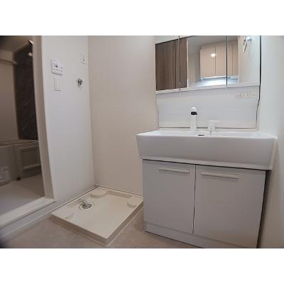 ヒカルサ東川口 102【管理NO：1-028349401-01020】 ★家具家電は申し込み後に搬入します 2026年08月下旬入居可能の物件画像