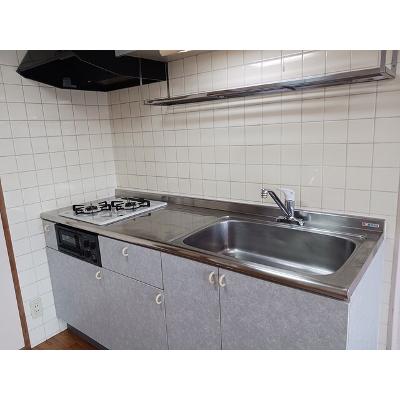 スリーズマンション 401【管理NO：1-003908101-04010】 ★家具家電は申し込み後に搬入しますの物件画像