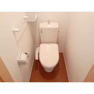 ラ・メールⅡ 102【管理NO：1-018978902-01020】 ★家具家電は申し込み後に搬入します★の物件画像