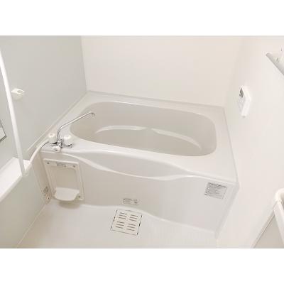 セイバリーヒル 103【管理NO：1-016488701-01030】 ★家具家電は申し込み後に搬入します★の物件画像