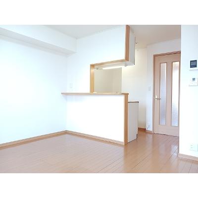 スターズ 203【管理NO：1-013840801-02030】 ★家具家電は申し込み後に搬入します★の物件画像