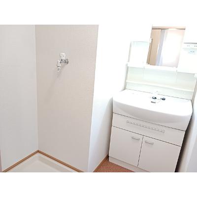 スターズ 203【管理NO：1-013840801-02030】 ★家具家電は申し込み後に搬入します★の物件画像