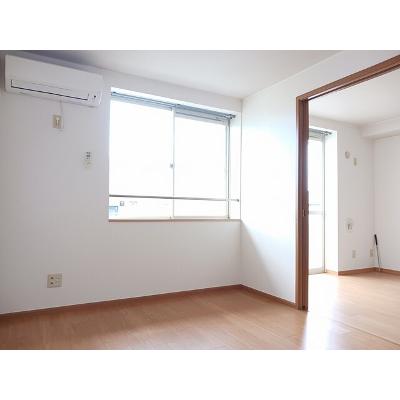 メゾンエレガントⅡ 202【管理NO：1-006316701-02020】 ★家具家電は申し込み後に搬入します★の物件画像
