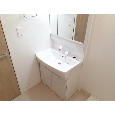 Ｓｏｌａｎａ３ 105【管理NO：1-026922901-01050】 ★家具家電は申し込み後に搬入します★の物件画像